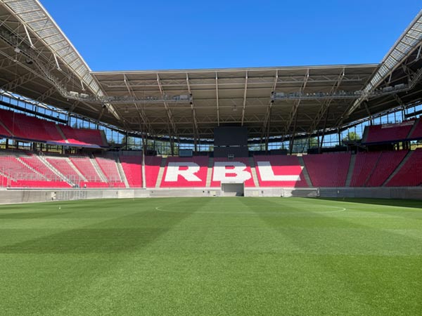 Spielfeld in der Red Bull Arena: Pitch of the Year Bundesliga 
